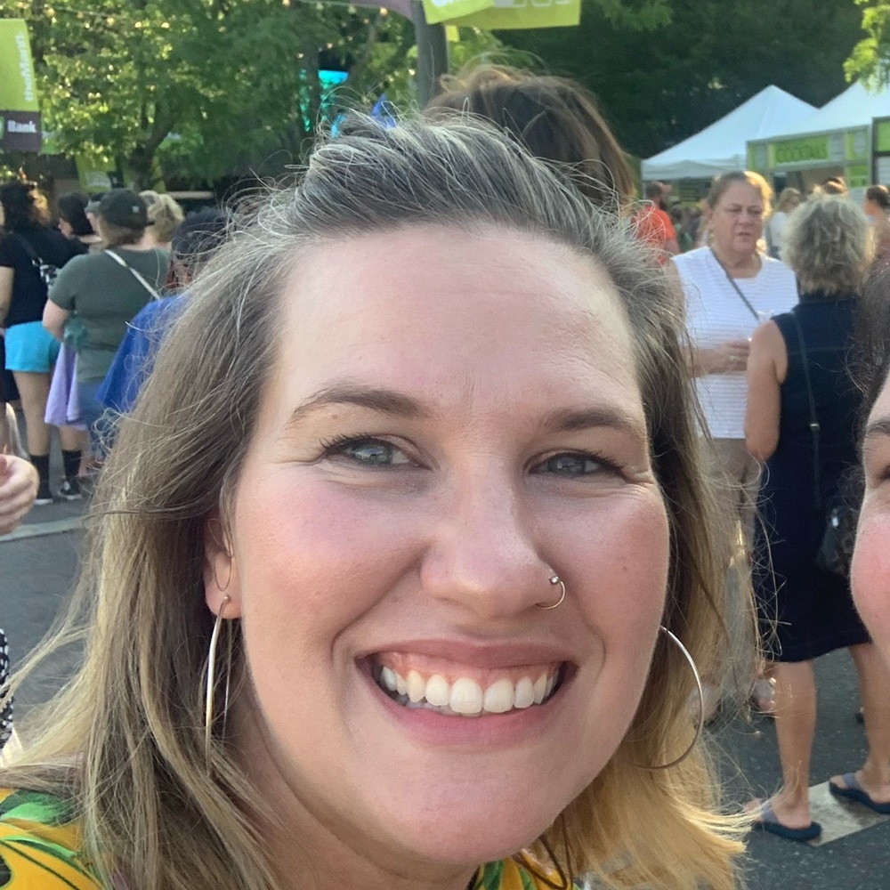 Meet your Posher, Mrs M